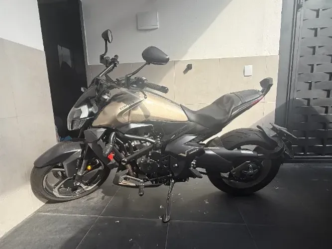 VENDO: Zontes 350cc (Praticamente Zero! Apenas 533 km)