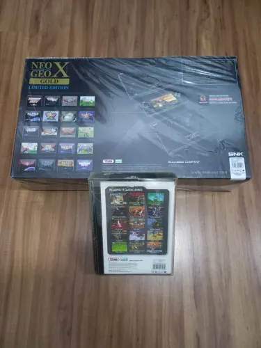 Neo Geo x Gold + pack de jogos