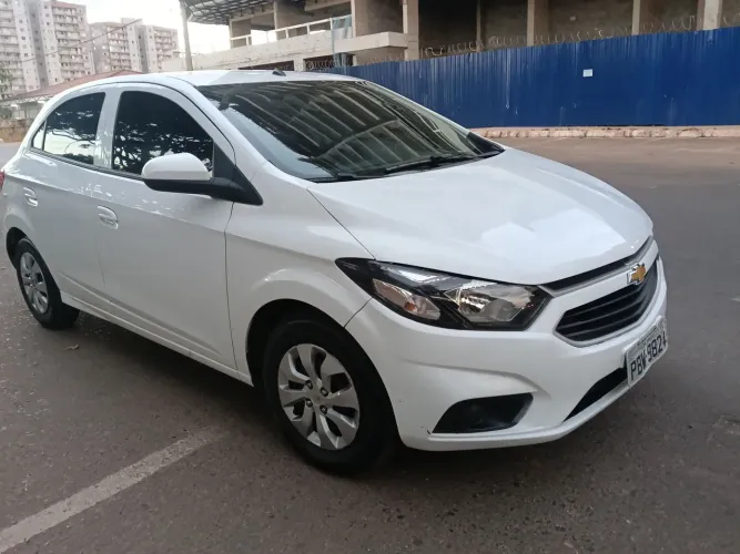 Chevrolet Onix Hatch LT 1.0 8V Flex Mec. 4P 2019