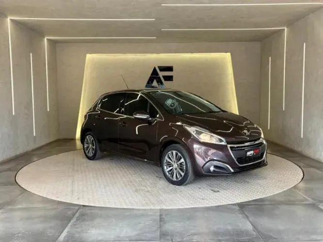 Peugeot 2008 Griffe 1.6 Flex 16V 5P Aut. 2017