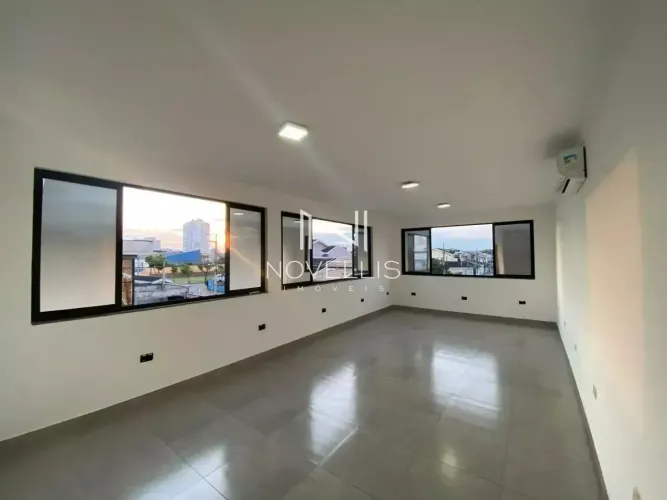 Aluga Sala Comercial 40m² (Ar-Condicionado e Banheiro Privativo) Villa Branca - Jacareí -