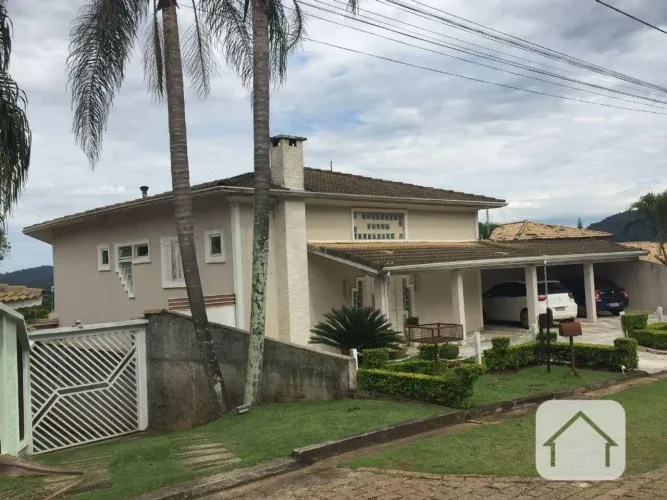Chácara em condomínio Itatiba/SP. Linda vista para as montanhas, piscina, sauna churrasq.,
