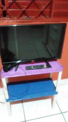 TV colorida 25 polegadas smart PHILCO