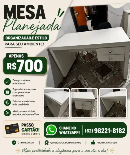 Mesa de escritório planejada