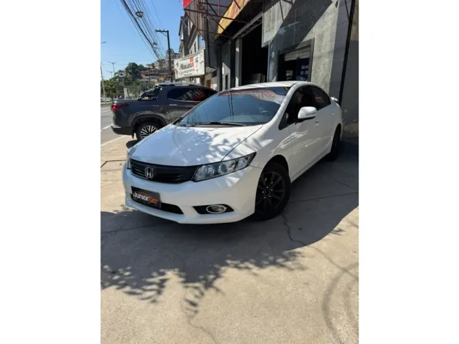 Honda Civic Sedan LXR 2.0 Flexone 16V Aut. 4P 2014