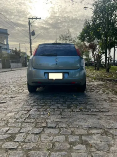 Fiat Punto 1.4 Fire Flex 8V 5P 2010
