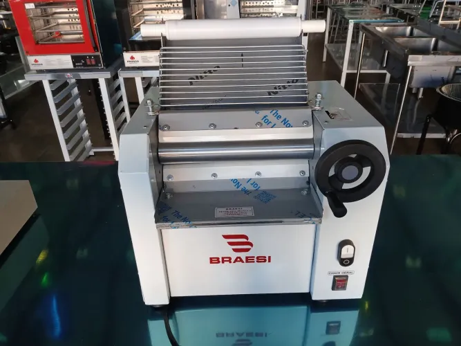 Cilindro Laminador Braesi 30 cm Bivolt CB-30 G2
