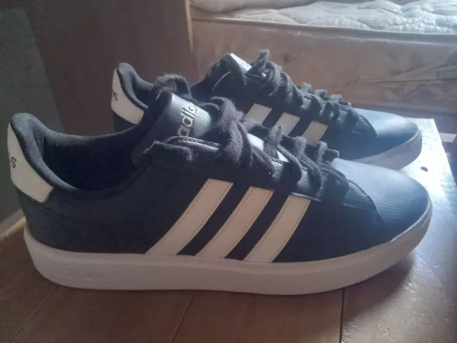 Tênis Adidas Grand Court 2.0