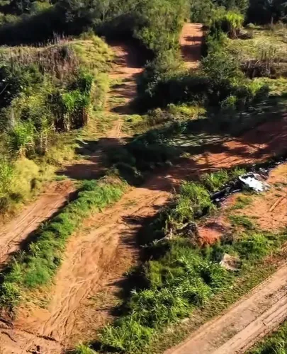 ÁREA INDUSTRIAL A VENDA