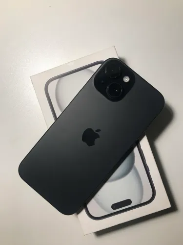 iPhone 15 - 128gb