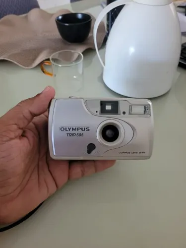 Câmera analógica Olympus