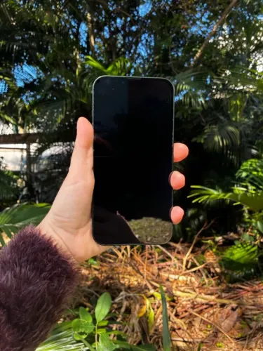 Iphone 13 semi novo
