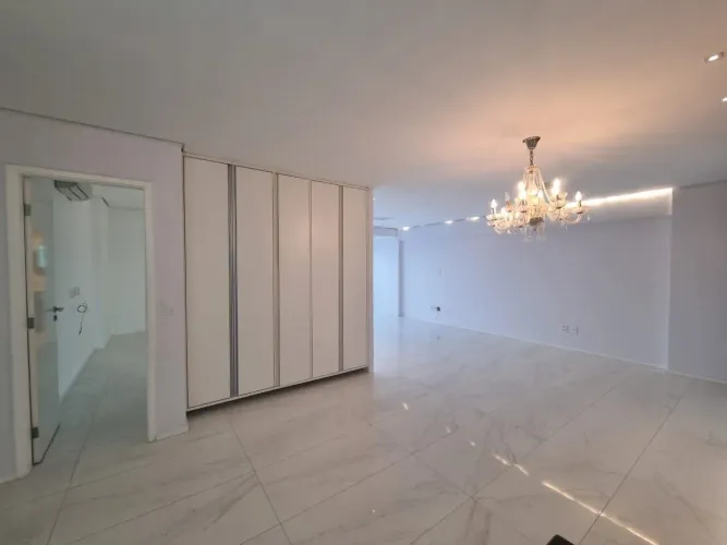 VENDO APARTAMENTO NO PALAZZO VERONA