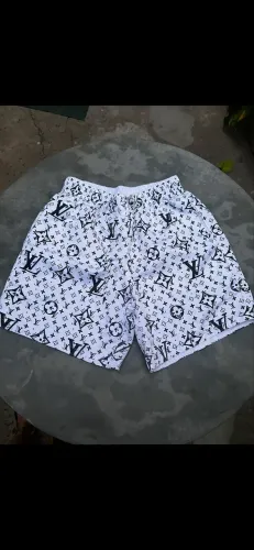 Bermuda Louis Vuitton pra vender hoje