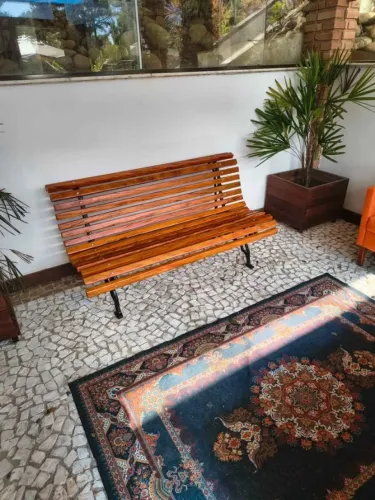 Vendo Banco de Madeira (Banco de Praça)