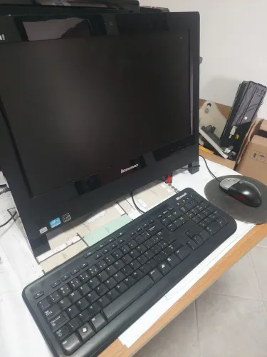 COMPUTADOR ALL IN ONE LENOVO I5-3470 4GB DE RAM HD 500GB