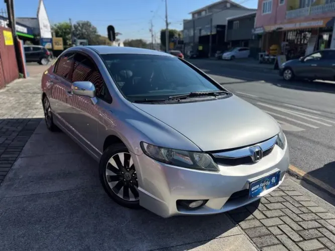 Honda Civic Sed. Lxl/ LXL SE 1.8 Flex 16V Aut. 2011
