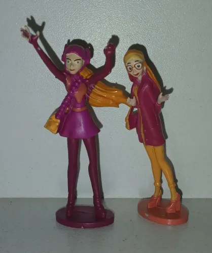 LOTE 2 BONECOS MINIATURAS DISNEY OPERAÇÃO BIG HERO 6 HONEY ORIGINAL