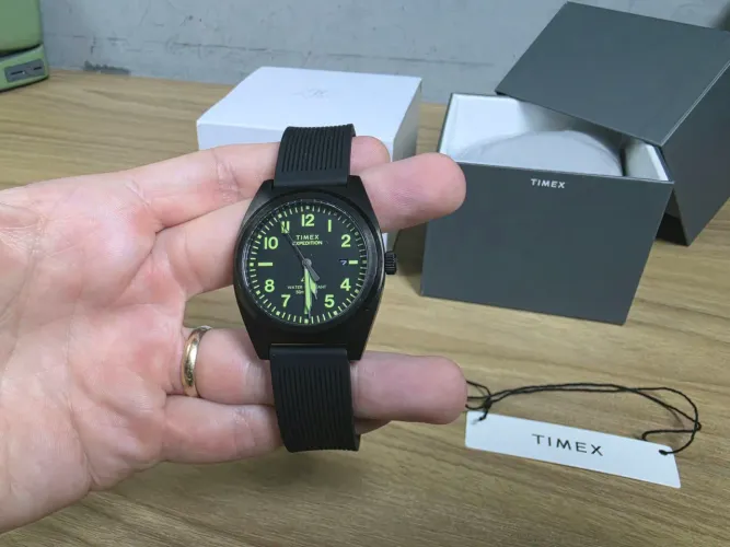 Relógio Timex Expedition Capstone 39mm - Completo na caixa