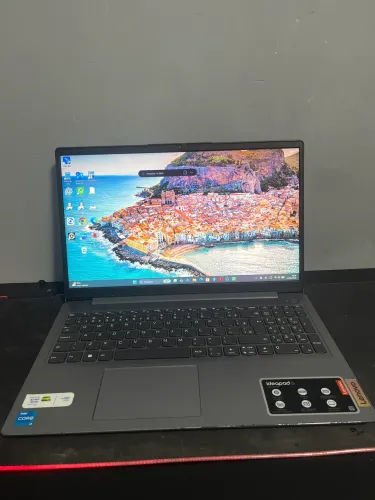 Computador Lenovo ótimo para trabalho