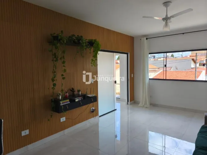Casa à venda, 4 quartos, 1 suíte, 3 vagas, São Judas Tadeu - Saltinho/SP