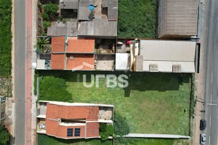 Terreno comercial à venda, com 1.116 m², localizado no Setor Morais.