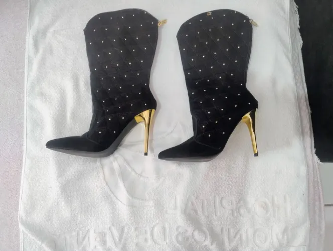 Bota Carmen Steffens