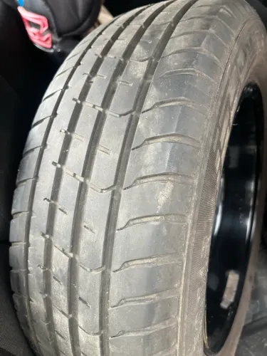 Pneus 195/65 R15 