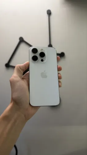 IPHONE 15 PRO 128GB - SEMINOVO