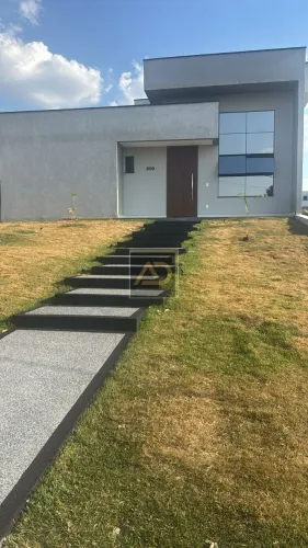 CASA RESIDENCIAL em SALTO - SP, TERRAS DE MONT SERRAT