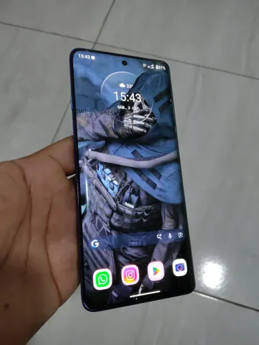 Motorola Edge 60 pro 256gb 89 ciclos de bateria apenas