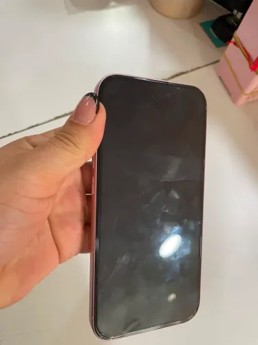Vendo IPhone 15 Rosa 