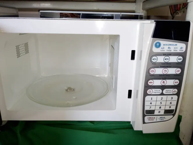 Microonda Eletrolux mtd30 20litros