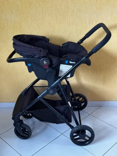 Carrinho Para Bebê - Moisés e Bebe Conforto - 3x1