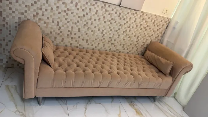 Sofá estado de novo 