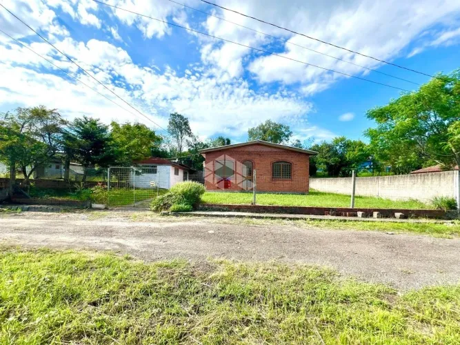 casa a venda na Br 158 próximo a Planalto