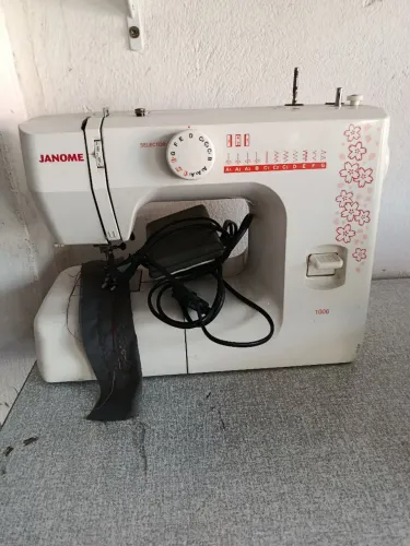 Janome 1006