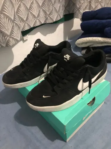 Nike sb force original TAM 44