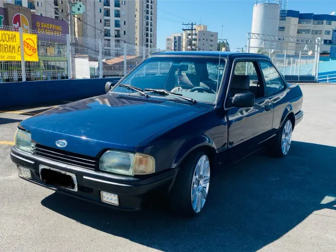 Ford Verona LX 1.8 (modelo Antigo) 1991