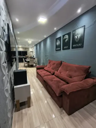 EXELENTE CASA EM BETIM NO BAIRRO PETROVALE, AREA DO LOTE 120, 2 QUARTOS, SALA GRANDE, GAR