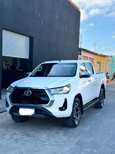 Toyota Hilux CD SRV 4X4 2.8 TDI Diesel Aut. 2022
