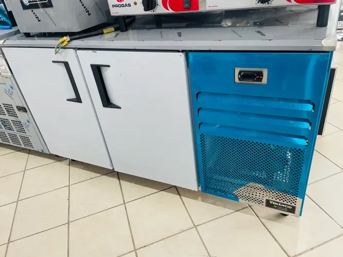 MB Balcão de servico refrigerado 150 Venâncio