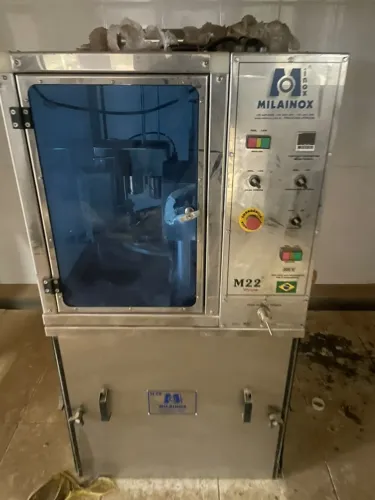 Maquina de Envase Marca copos Milainox