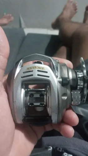 Carretilha daiwa exeler 