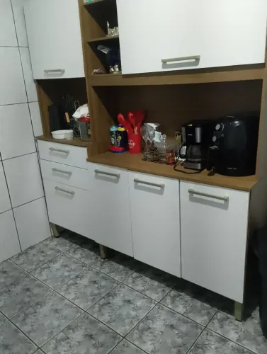 Armário 400,rack 180,mesa 300, cama box solteiro 110