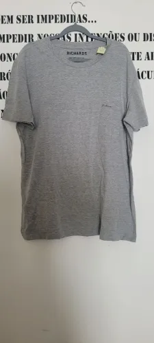 Camiseta cinza Richards com Etiqueta tam 04