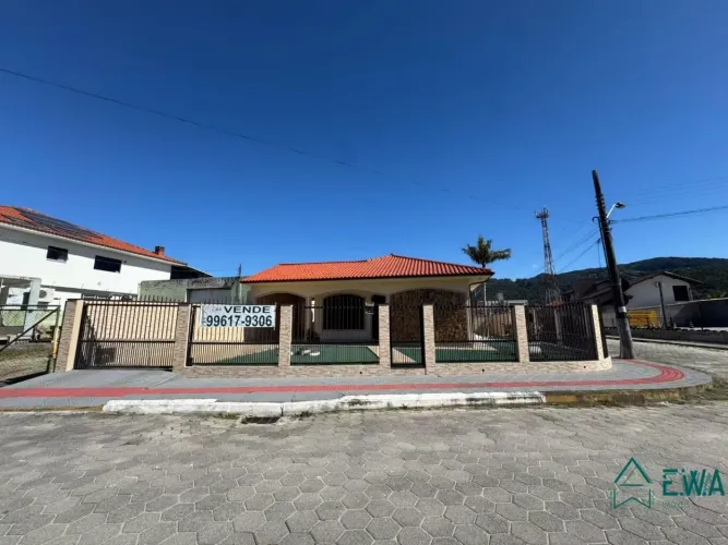 Casa para venda, 5 quarto(s), Rio Caveiras, Biguaçu