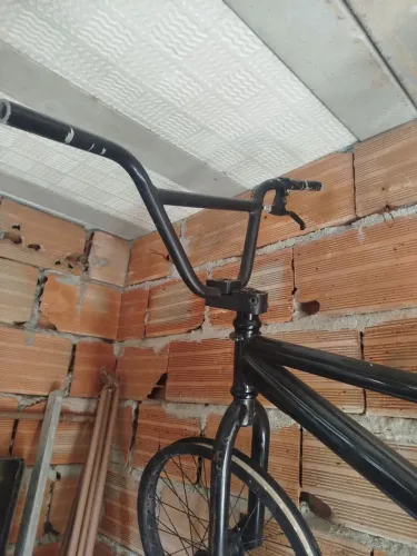Vende-se bike aro 20 bmx