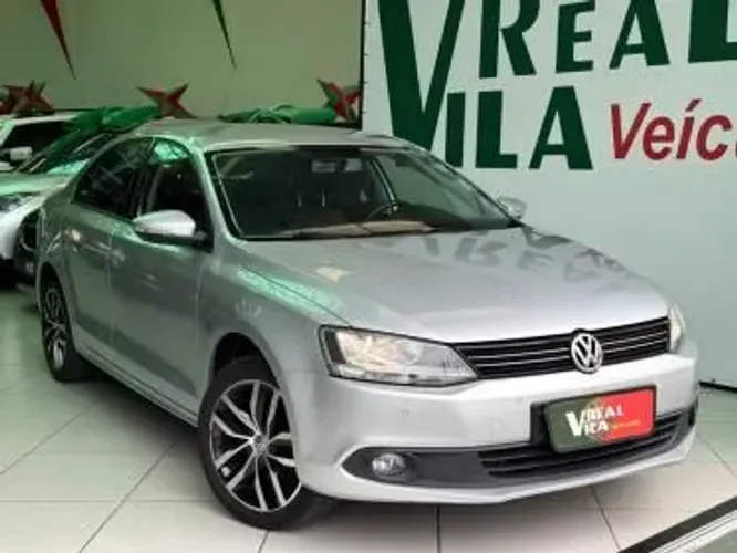 Volkswagen Jetta Comfortline 2.0 T.flex 8V 4P Tipt. 2014