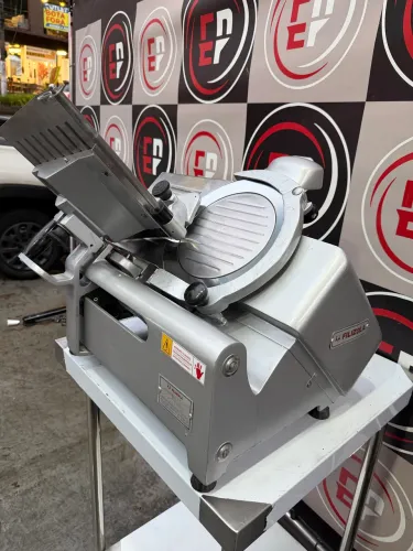 VENDO UM CORTADOR DE FRIOS FILIZOLA 103 JÚNIOR 103 JÚNIOR